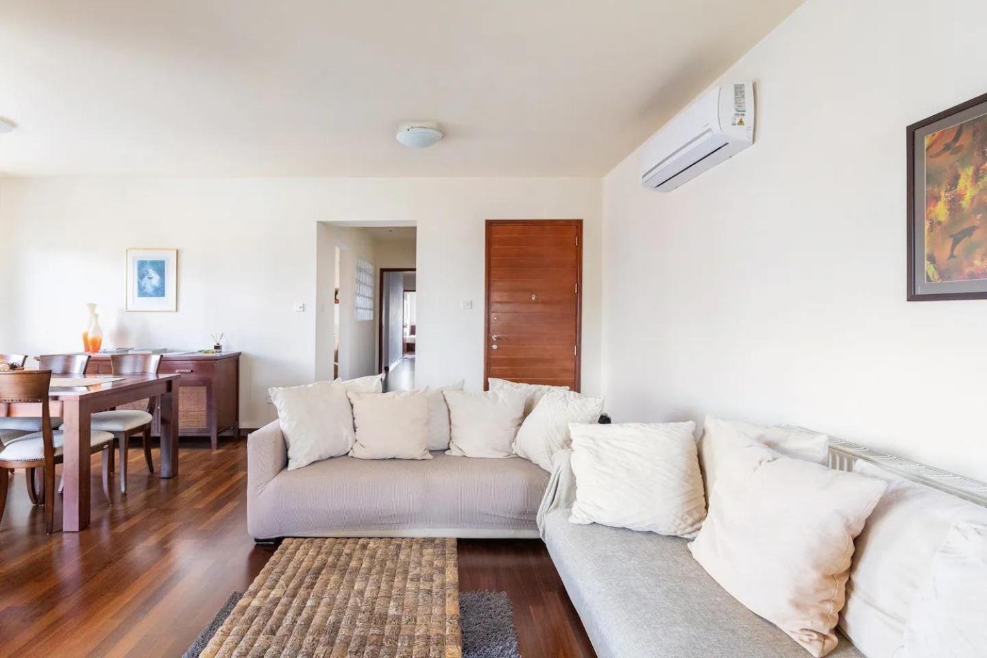 Warm Residence In The Heart Of The City Center - Balcony & View Nikosia Exterior foto