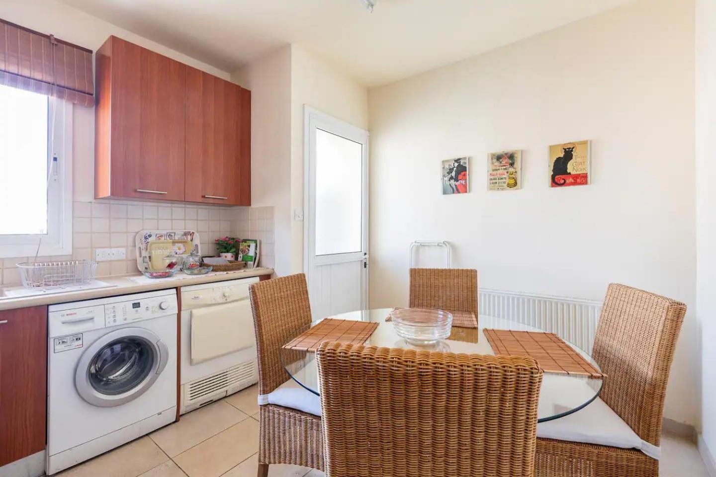 Warm Residence In The Heart Of The City Center - Balcony & View Nikosia Exterior foto