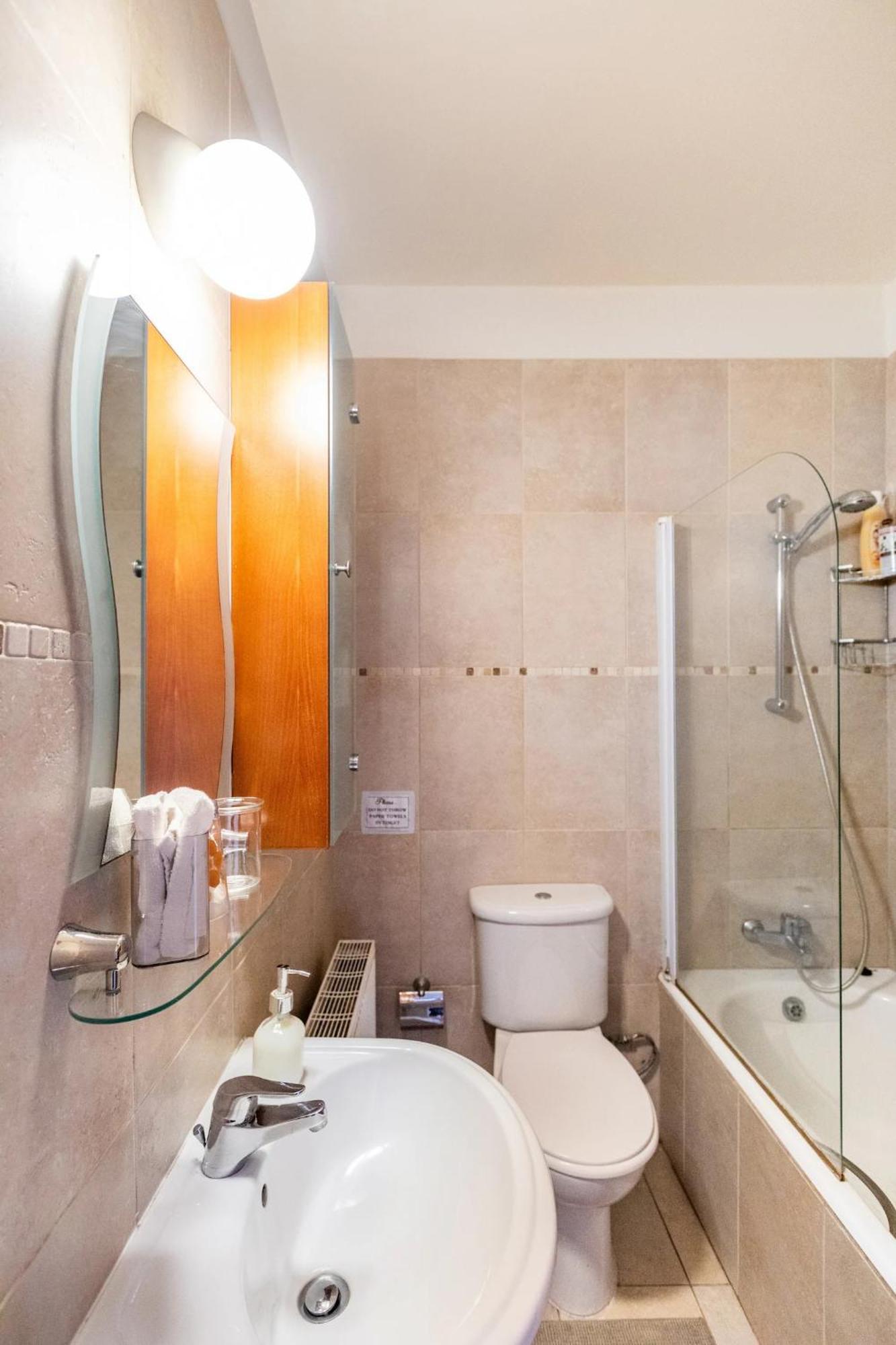 Warm Residence In The Heart Of The City Center - Balcony & View Nikosia Exterior foto
