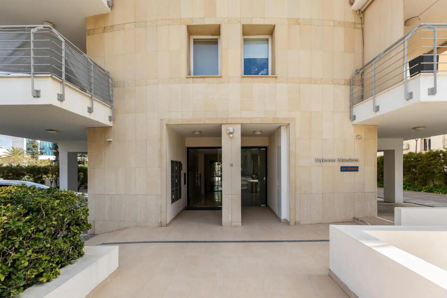 Warm Residence In The Heart Of The City Center - Balcony & View Nikosia Exterior foto